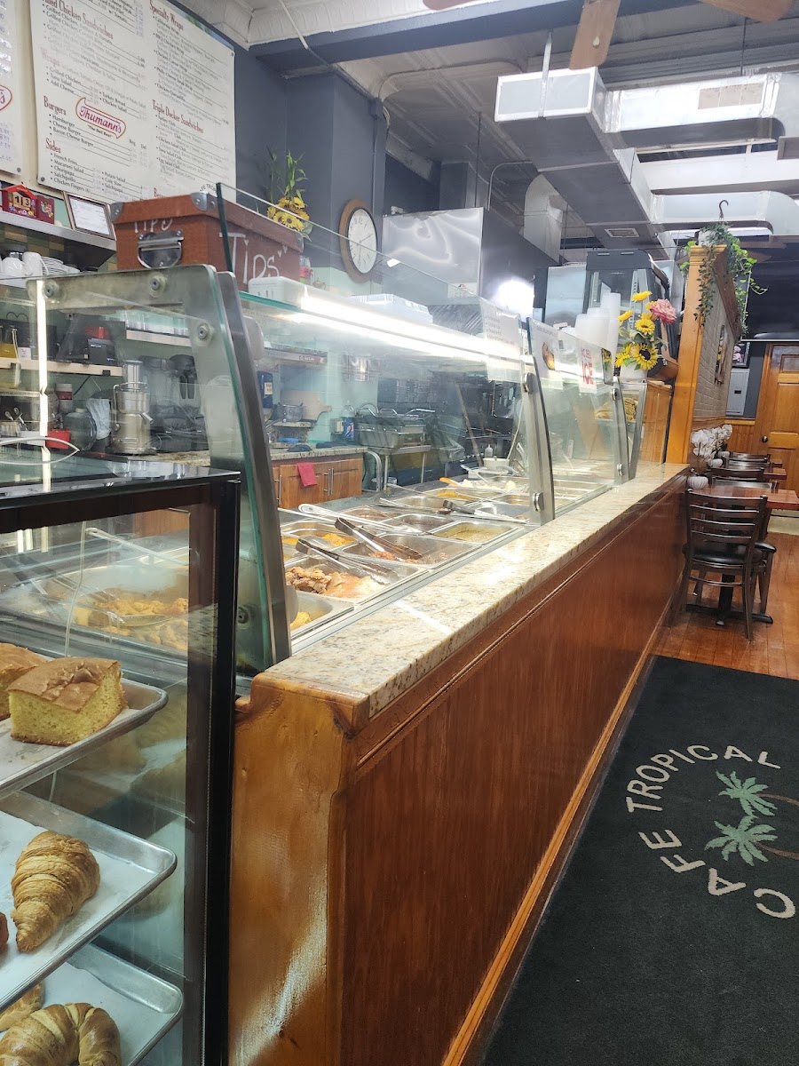 Cafe Tropical Restaurant